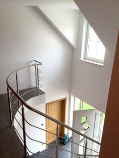 Hall6.jpg